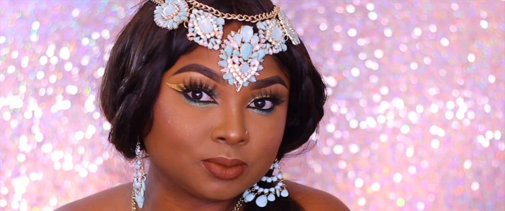 Video Mythical mermaid makeup is pure Halloween magic: How to get the look  - ABC News