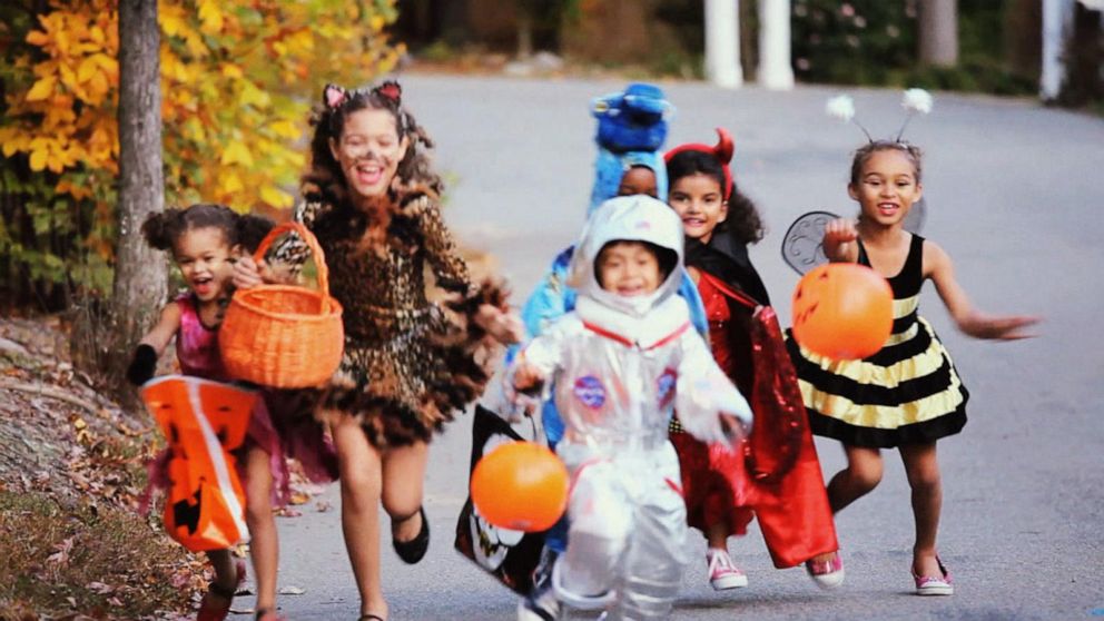 Video Study Estimates Americans Spent $9 Billion On Halloween - ABC News