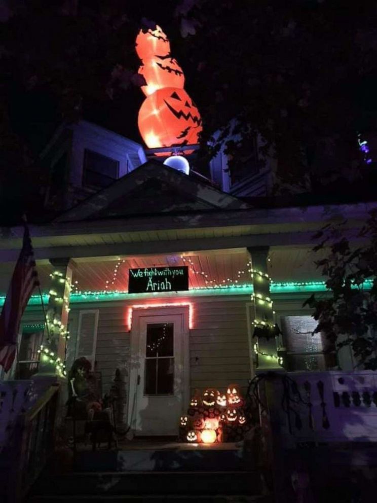 PHOTO: The town of Ulster, PA is going all-out to decorate for a little girl with brain cancer. 