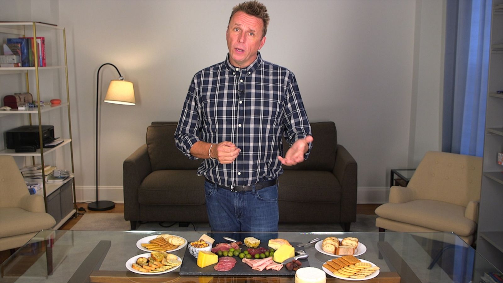 VIDEO: How to make an awesome cheese board