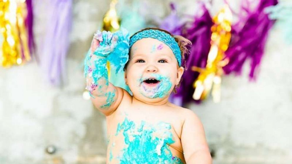 PHOTO: Quinn Wallace at her cake smash photo shoot.