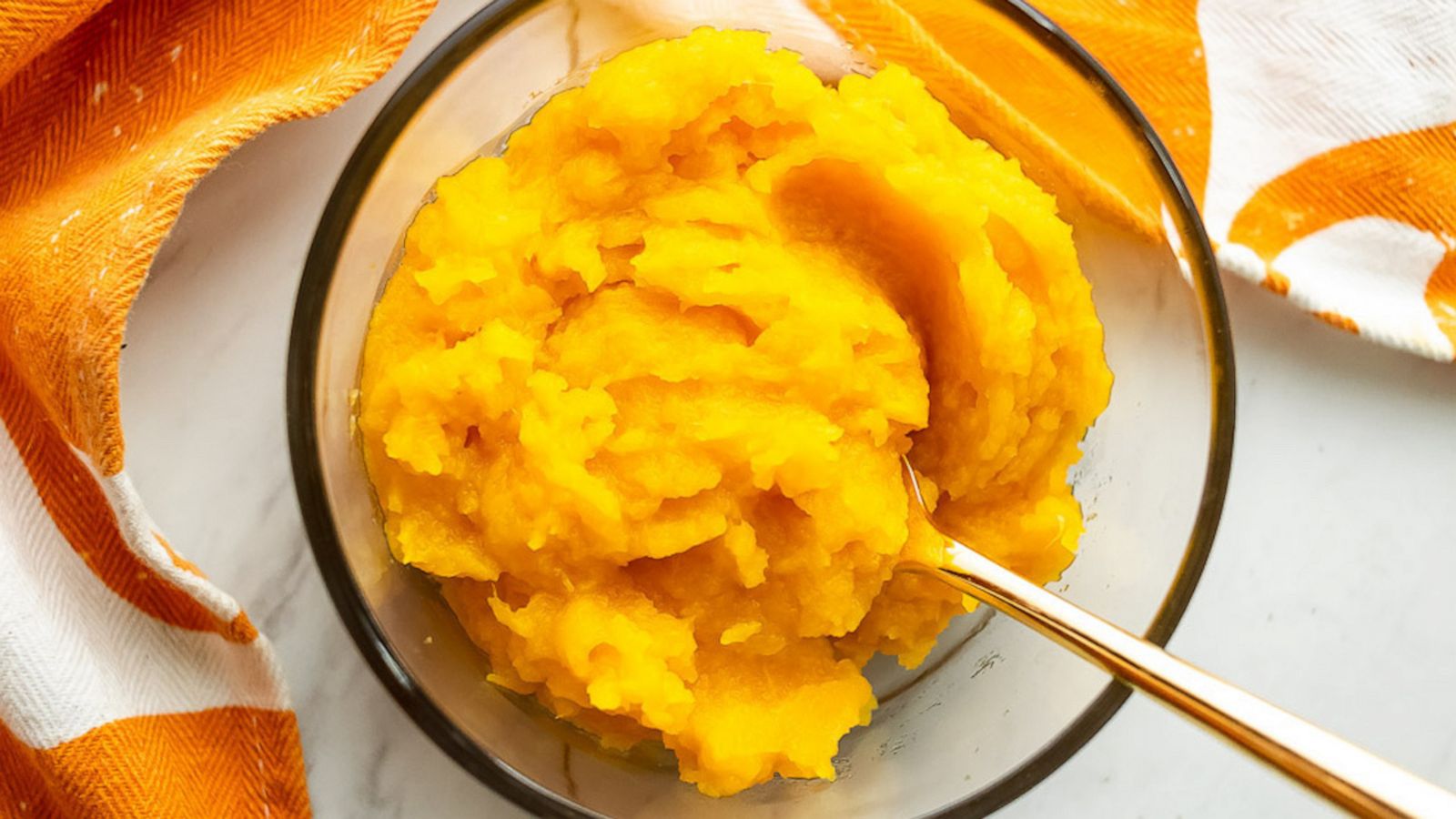 VIDEO: Roast your Halloween pumpkin: How to make homemade pumpkin puree