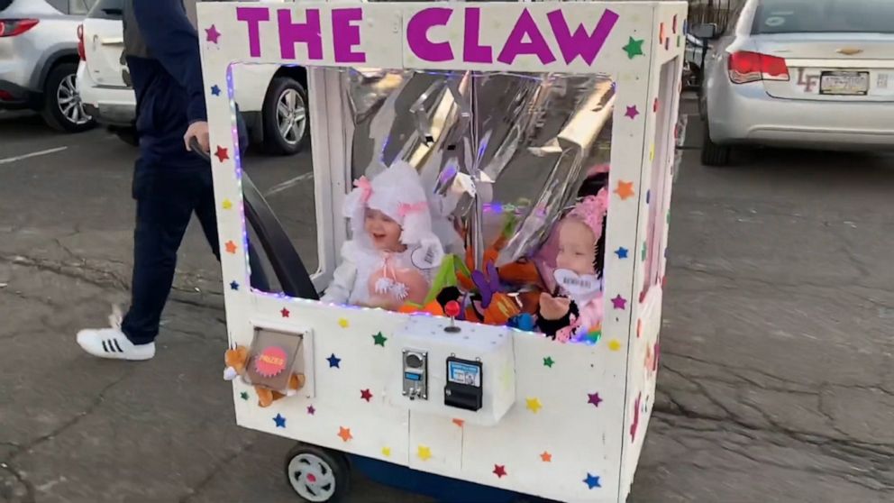 This claw-machine Halloween costume is