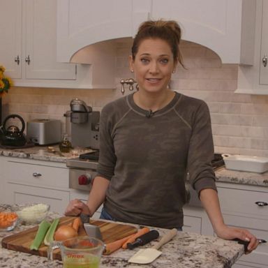 VIDEO: Learn how to make dinners easier with Ginger Zee's Cook Club