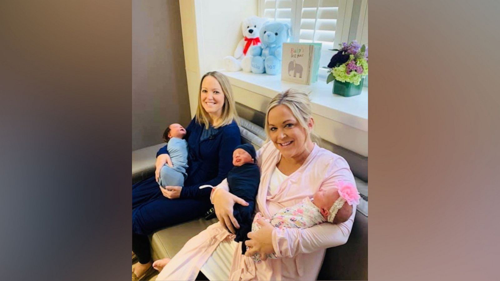 VIDEO: Twin sisters give birth on same day