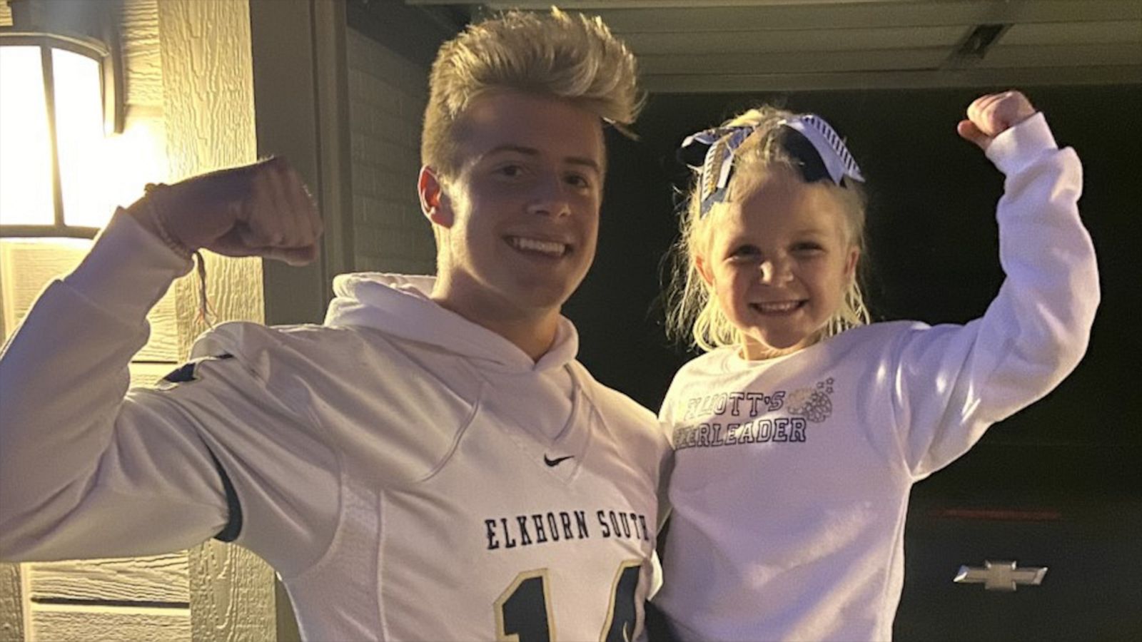 VIDEO: Quarterback befriends girl in hospital and now she’s his good luck charm