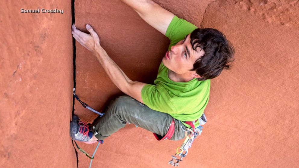 Video American climber dies rappelling in Mexico - ABC News
