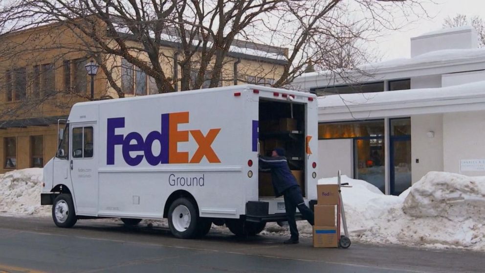 FedEx Warns Of Dropping Profits Amid Holiday Shipping Pressures Video ...