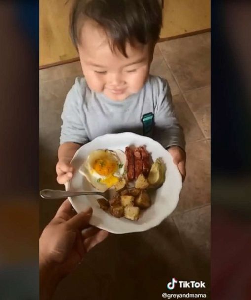 2 Year Old S Politeness Is The Kindness We All Need Gma
