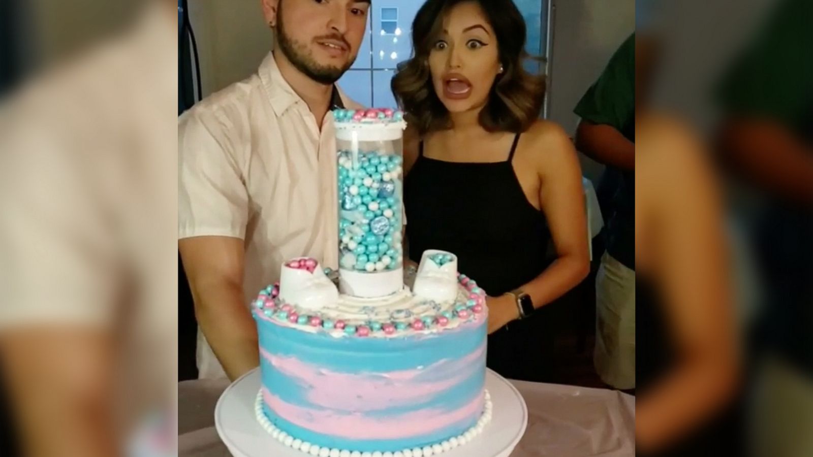 VIDEO: This Surprise Cake is next level