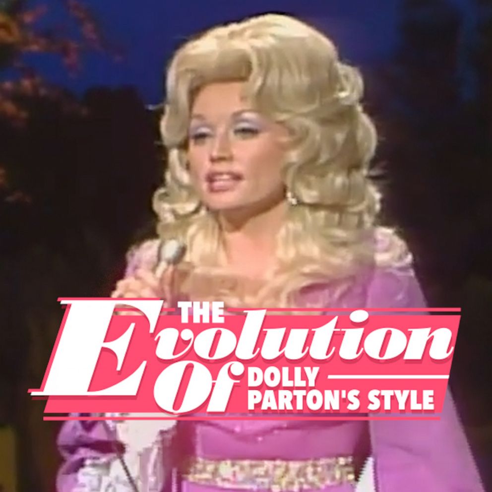 Dolly Parton rocks out in Dallas Cowboys Cheerleaders outfit