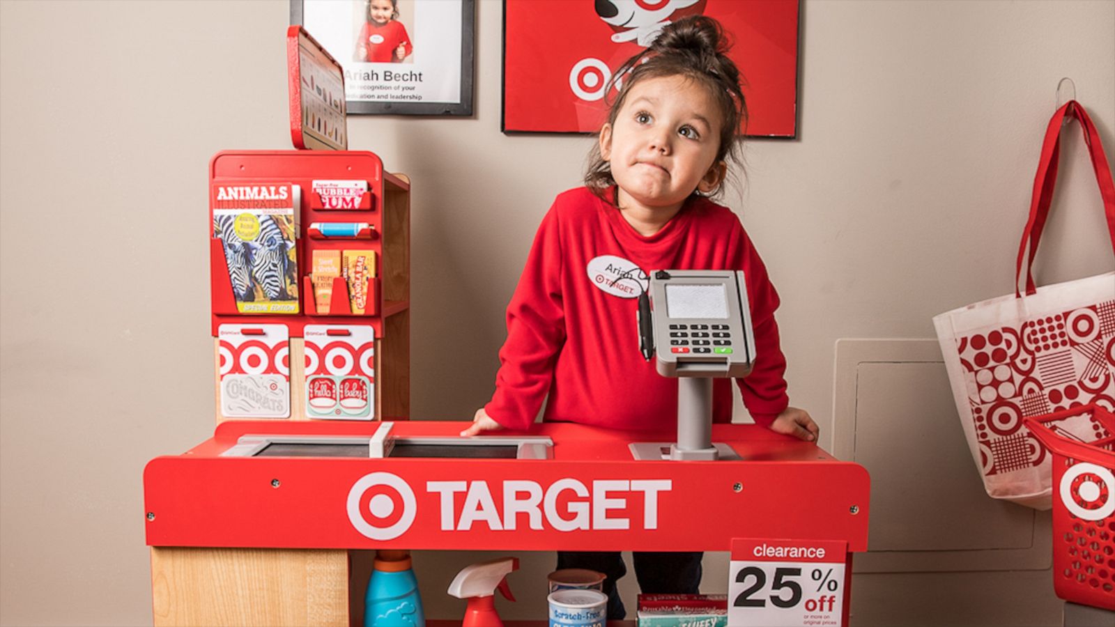 VIDEO: Mom's epic Target and Starbucks playroom gets ovation on social media