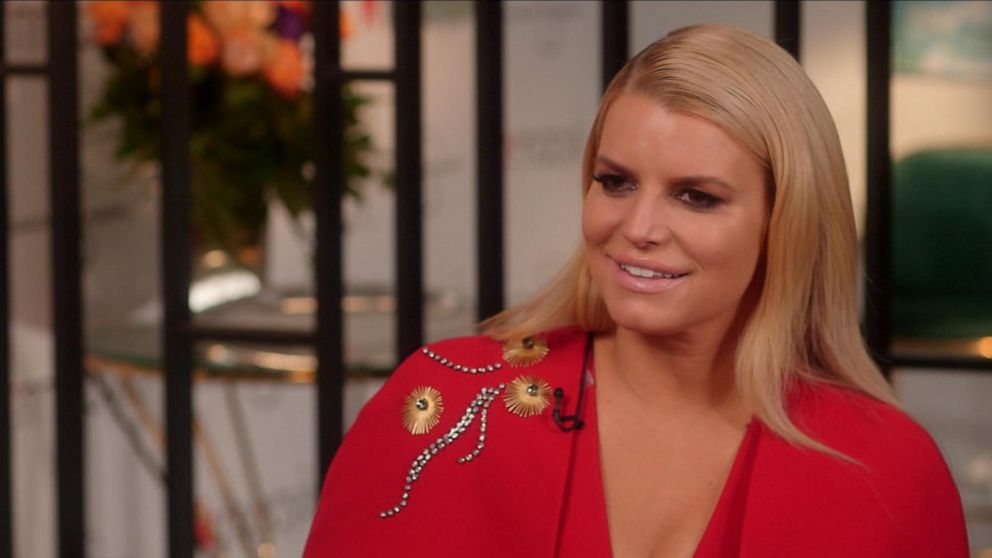 Video Jessica Simpson opens up about battles with alcohol and diet ...