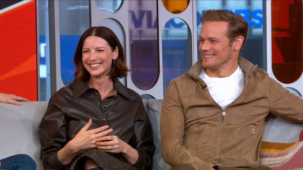 Sam Heughan And Caitriona Balfe Of Outlander On Their Awkward Sex Scenes Video Abc News