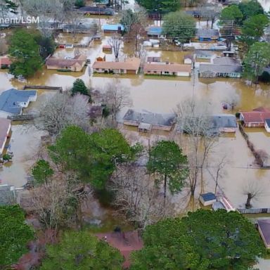 VIDEO: Massive rain causes flooding in Mississippi