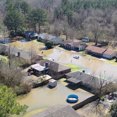 VIDEO: South braces for rain as Mississippi sees historic floodin