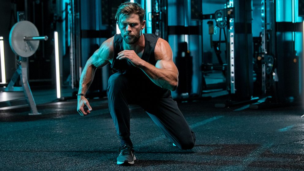 Chris hemsworth push discount ups