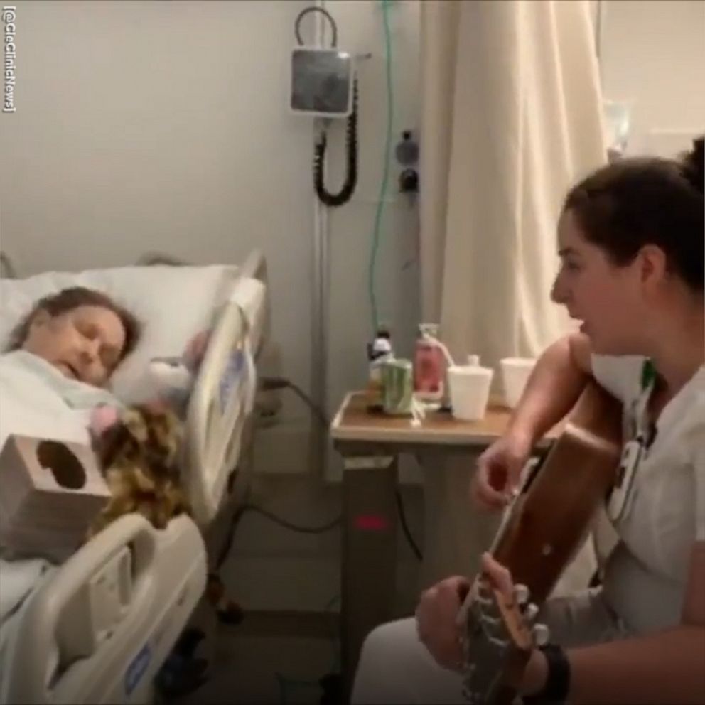 VIDEO: Medina nurse performs heartwarming song for patient being moved to hospice care