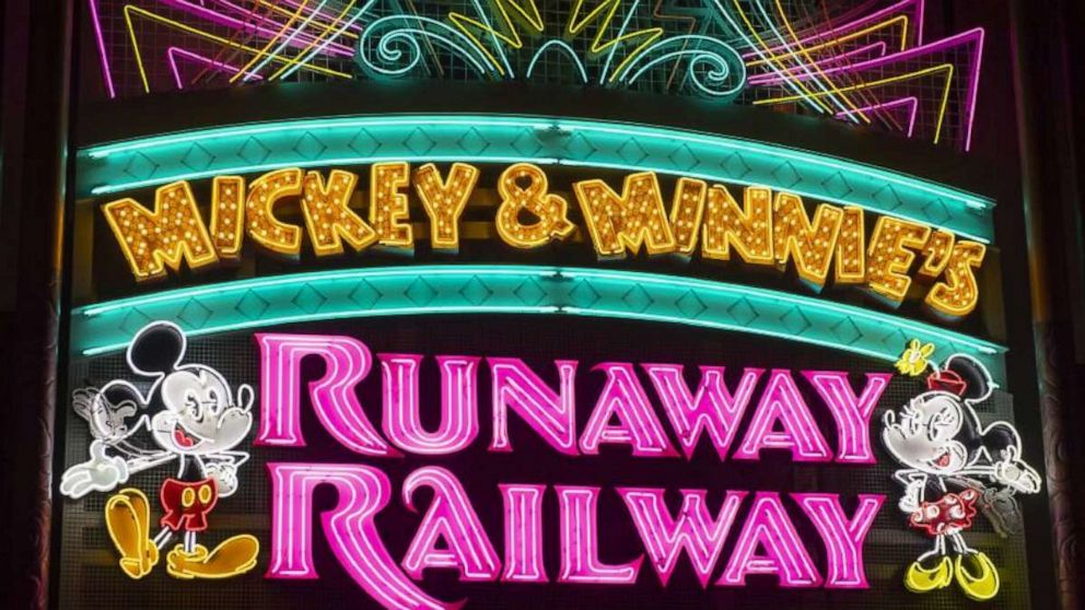 VIDEO: Mickey and Minnie’s Runaway Railway attraction debuts at Walt Disney World
