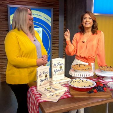 PHOTO: VIDEO: Stephanie Hockersmith celebrates ‘GMA’s’ March Book Club pick with pie