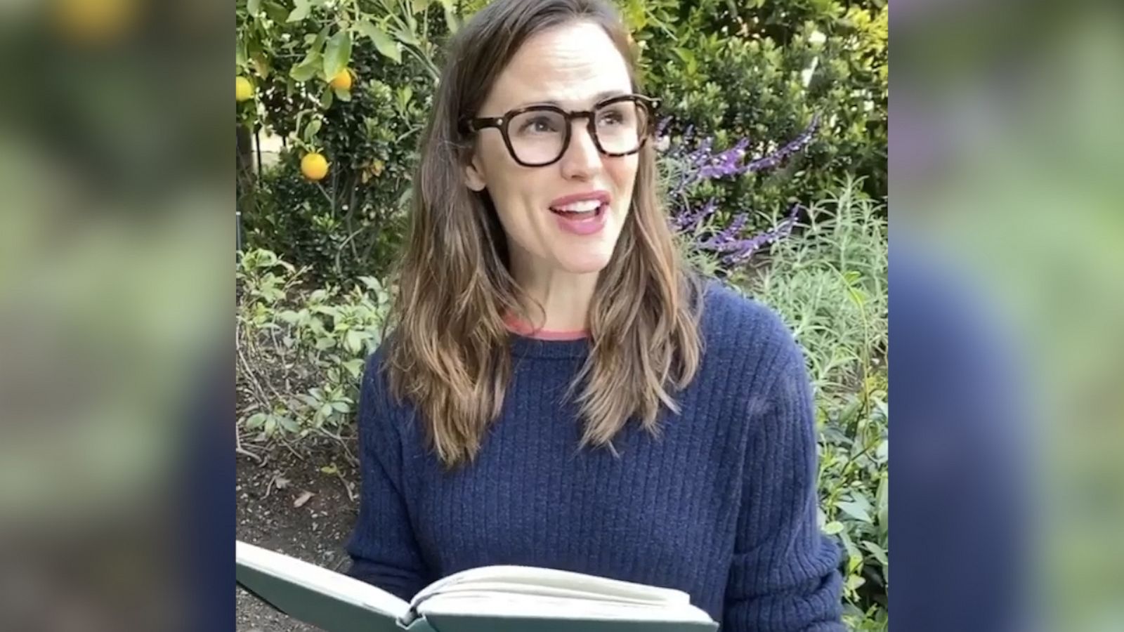 VIDEO: Jennifer Garner, Amy Adams and other celebs read children's books to raise funds