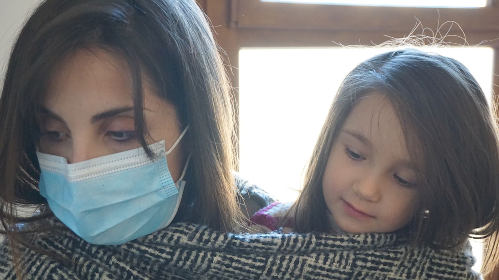 VIDEO: As a doctor, this mom fears she could give coronavirus to her family