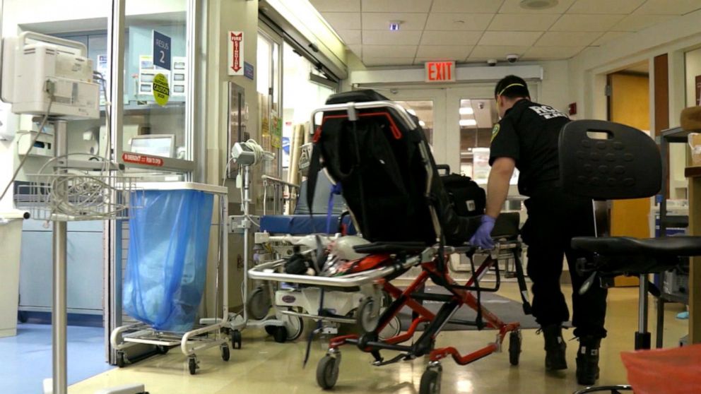 New York Expects Coronavirus Peak As Hospitals Near Capacity Video