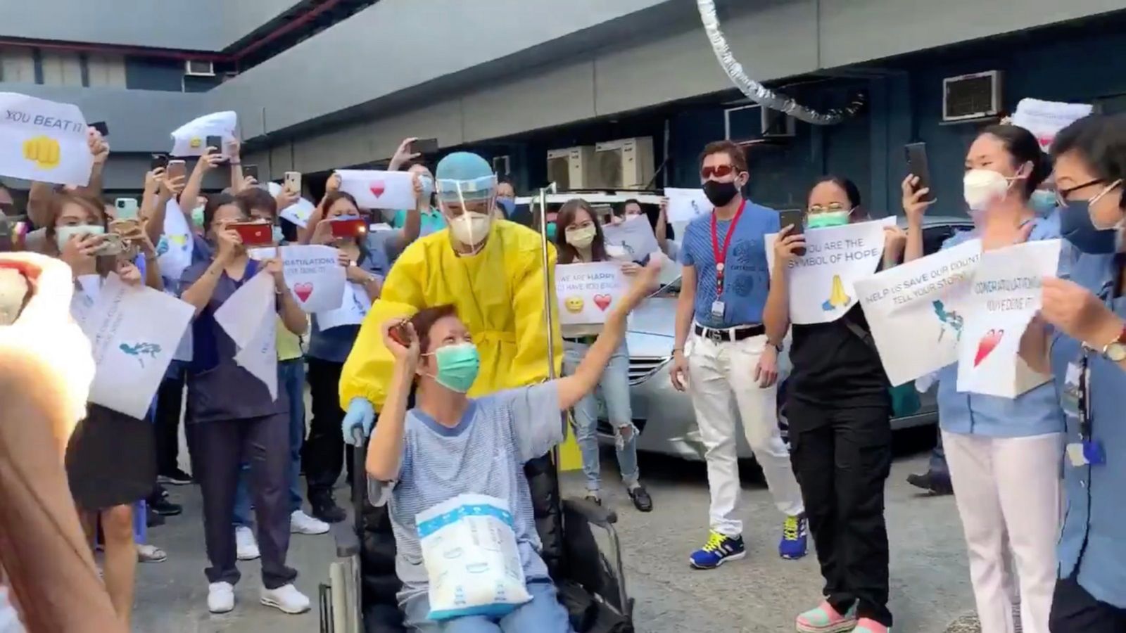 VIDEO: Hospital staff cheer as doctor is discharged from care after beating COVID-19