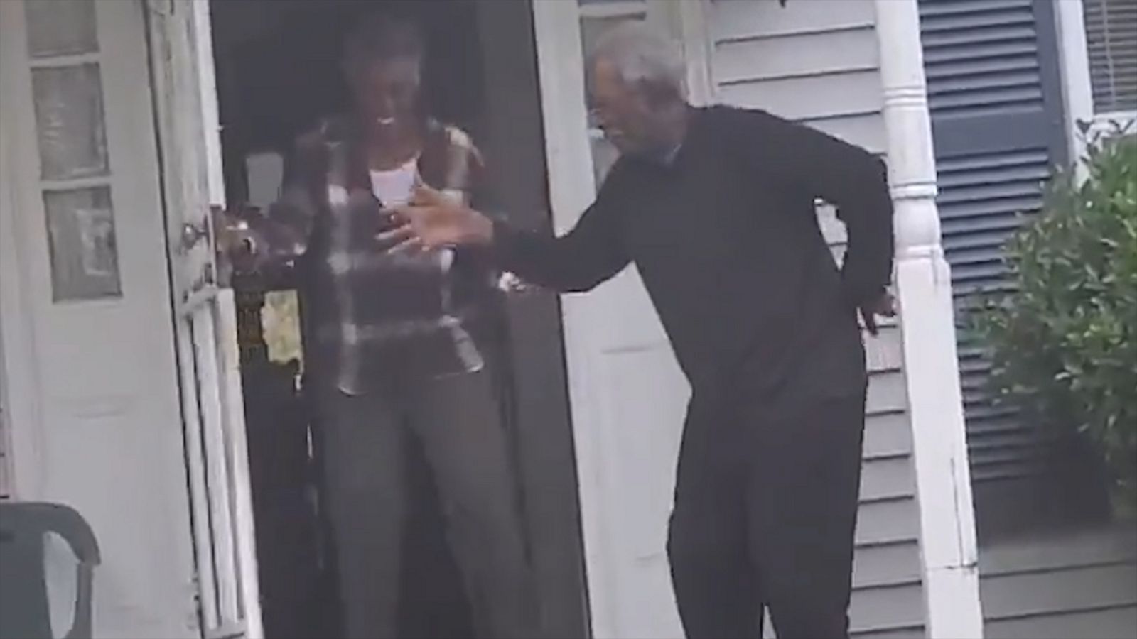 VIDEO: A woman and her son went to check on her elderly parents and found them having a porch party