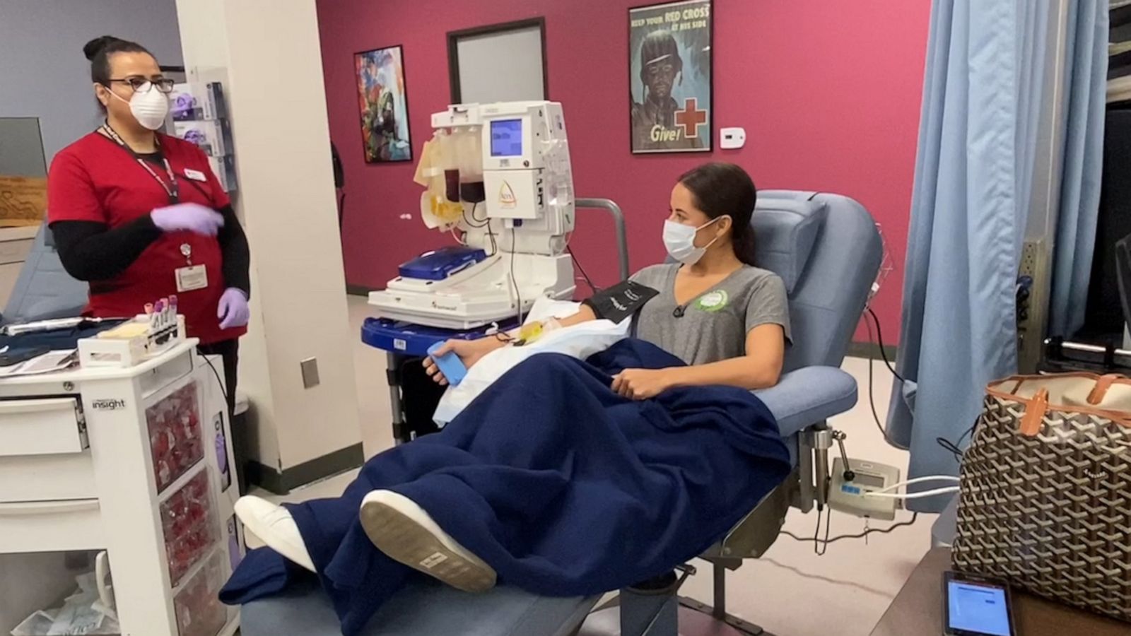 VIDEO: ABC News reporter is one of many COVID-19 survivors who has donated their plasma