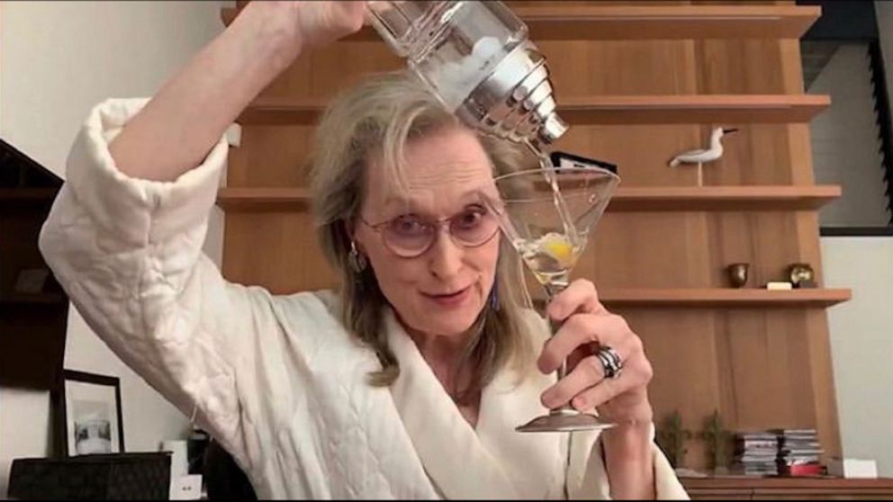 Meryl Streep Sipping On A Martini In A Bathrobe Is All Of Us Video Abc News