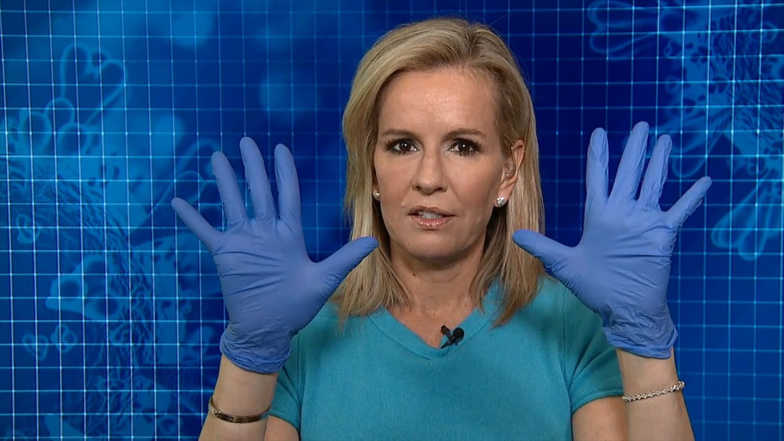 VIDEO: Should you wear gloves while you grocery shop?