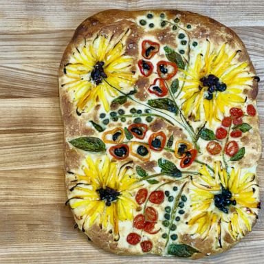 VIDEO: Make your ‘Van Dough’! How to make beautiful Focaccia bread art in your own kitchen