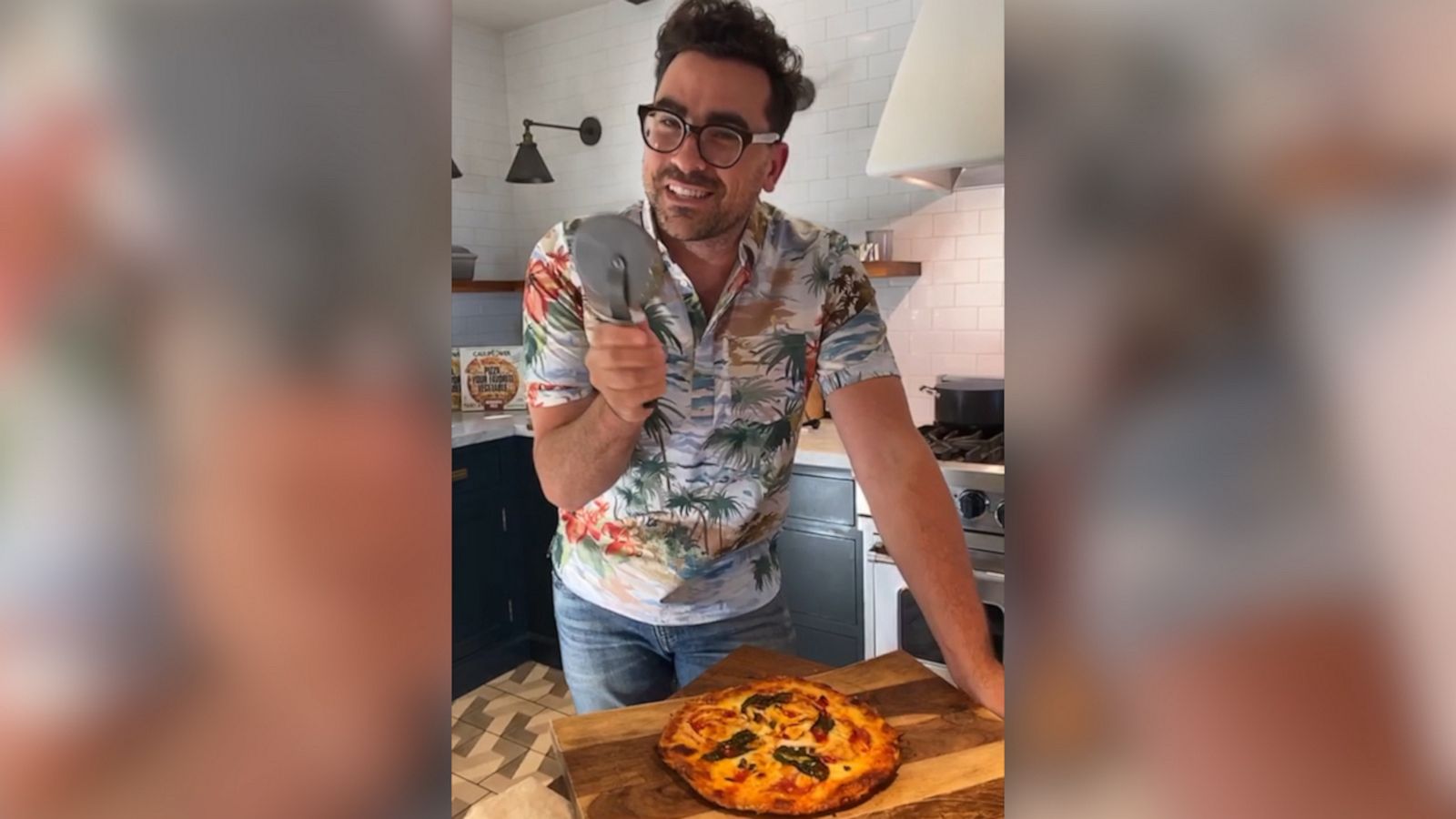 VIDEO: Dan Levy makes his ‘more cheese please’ cauliflower pizza in quarantine