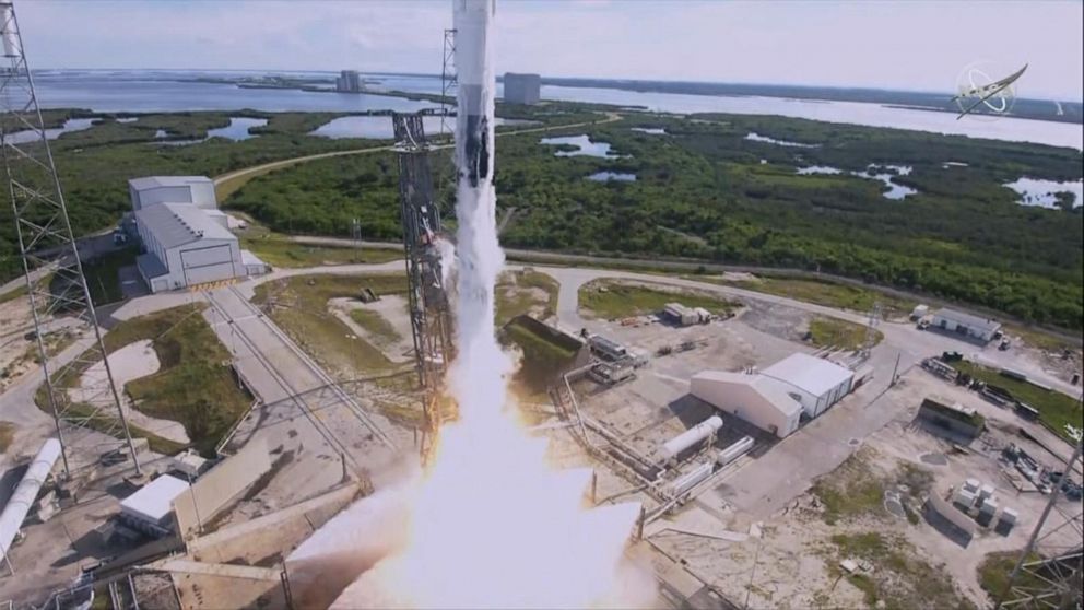 NASA And SpaceX Make 2nd Attempt At Launching Starship | GMA