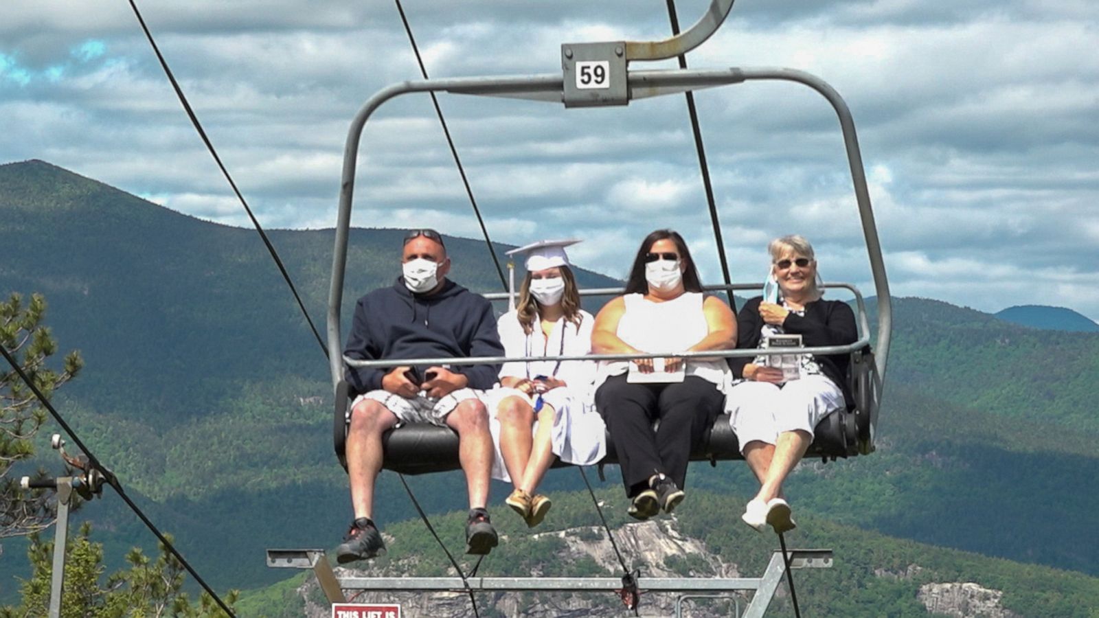 VIDEO: Senior class graduates 2,000 feet above on ski lift