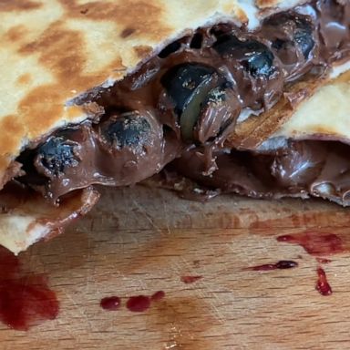 VIDEO: Try making these delicious Nutella and blueberry quesadillas at home