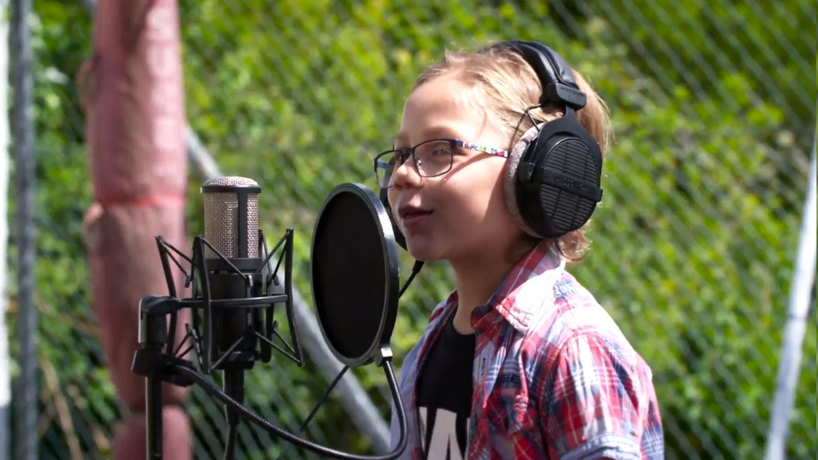 VIDEO: Young school kids create rap song about being bored at home