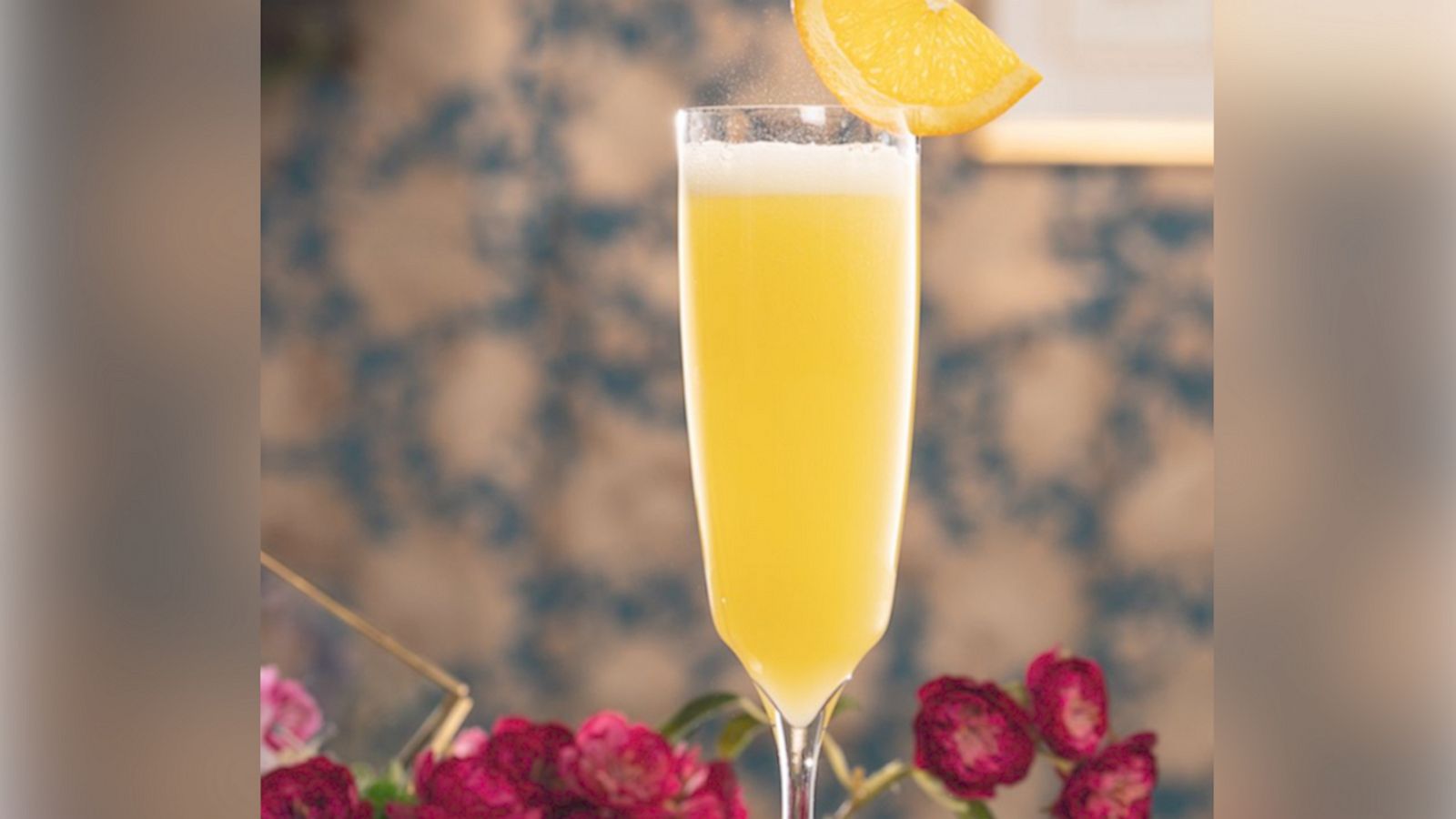 VIDEO: Try this ultra-refreshing 3-ingredient ‘Midsummer Mimosa’ at home