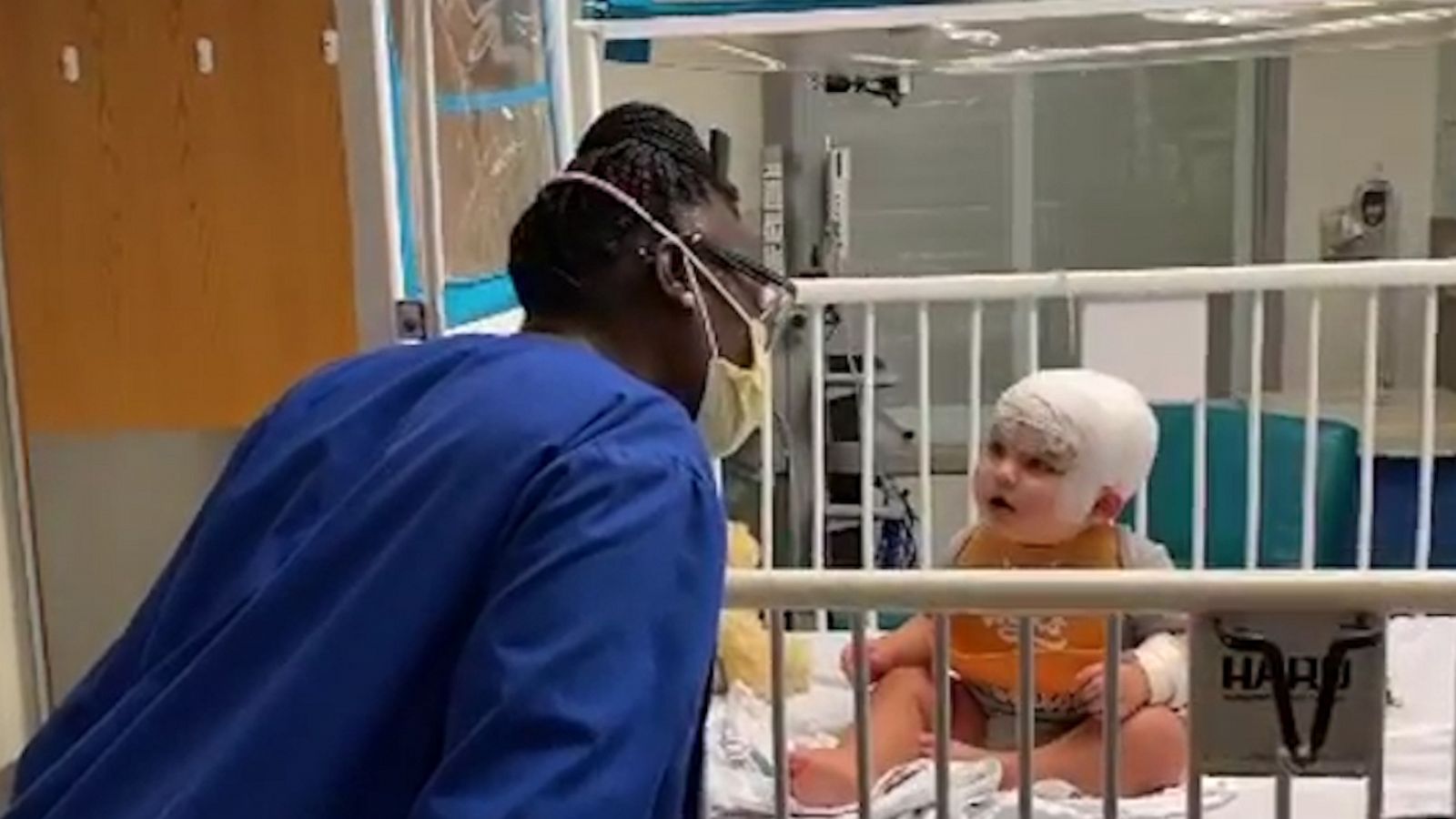 VIDEO: Baby cardiac patient dances along with pediatric tech everyday in the hospital