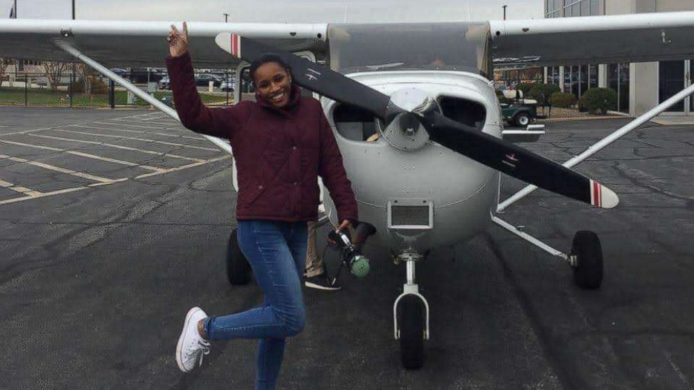 PHOTO: 17-year-old Nilah Williamson is on a mission to get her pilot's license and become a naval aviator in the U.S. Marine Corps.