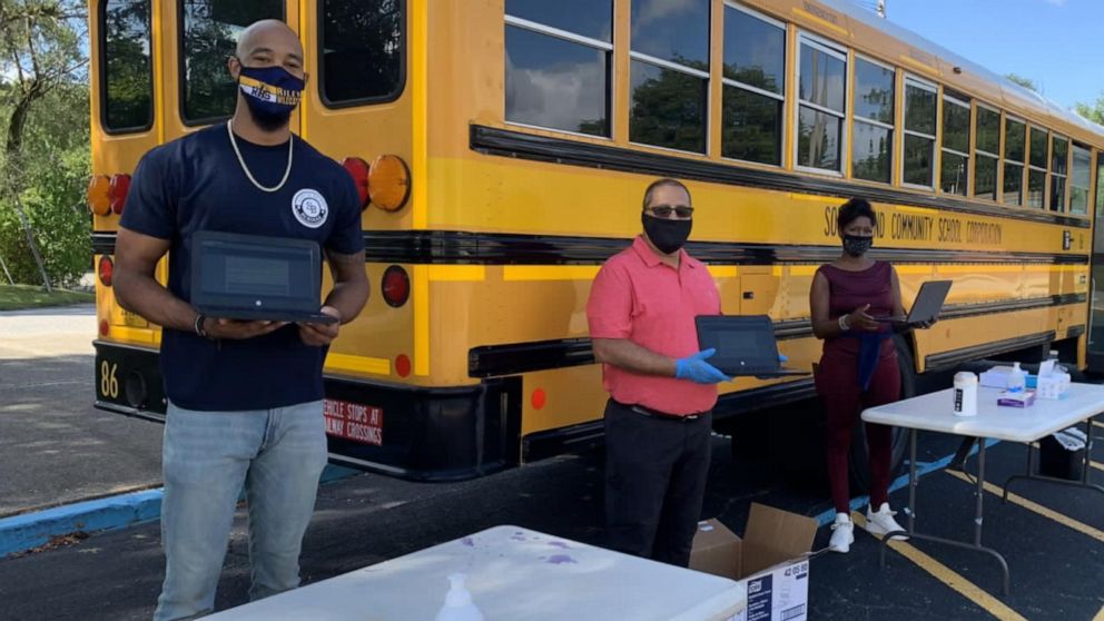 VIDEO: Students in Indiana surprised with free internet service