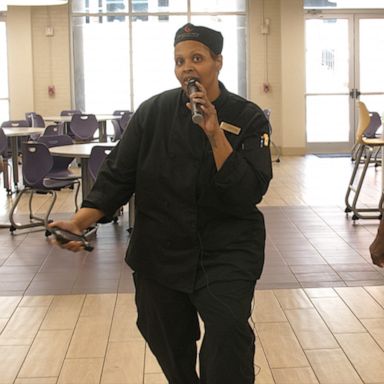 VIDEO: School chef is makes 1400 meals a day and sings songs while doing it