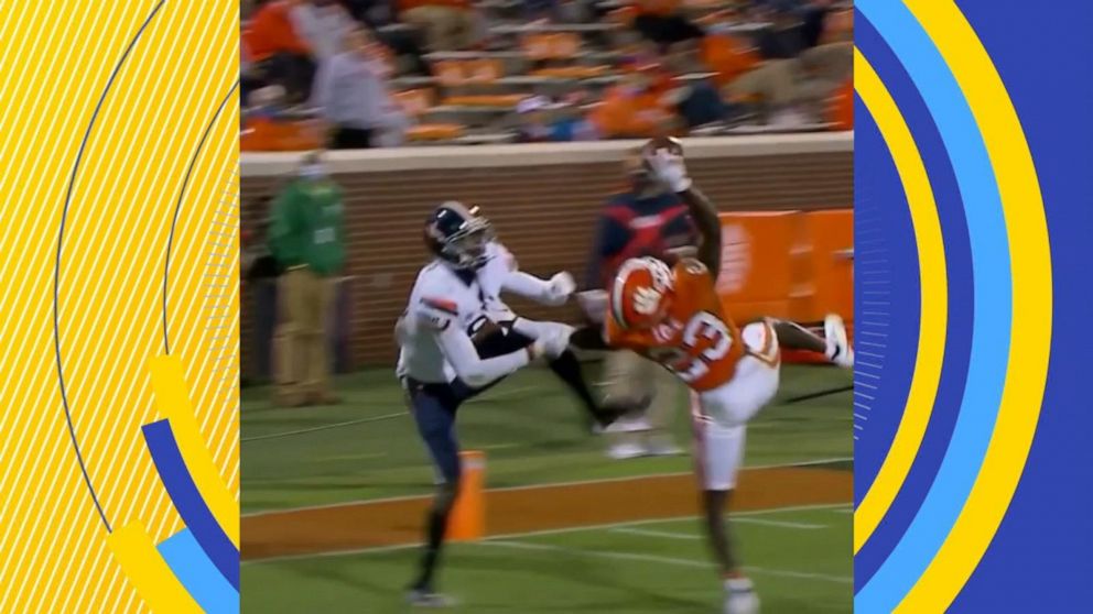 video-college-football-player-s-one-handed-interception-abc-news