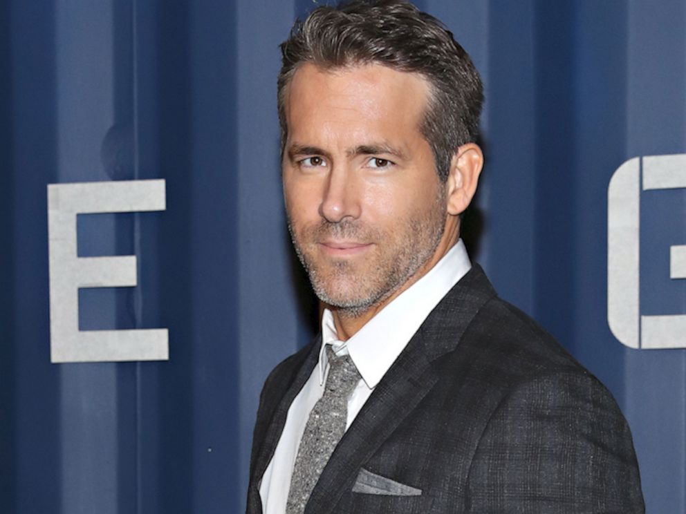 Manila Life: Ryan Reynolds tries to fit in despite being a misfit in “THE  VOICES”