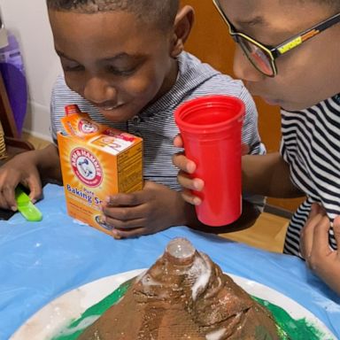 VIDEO: Single dad takes extended time off work to focus on kids’ education during pandemic 