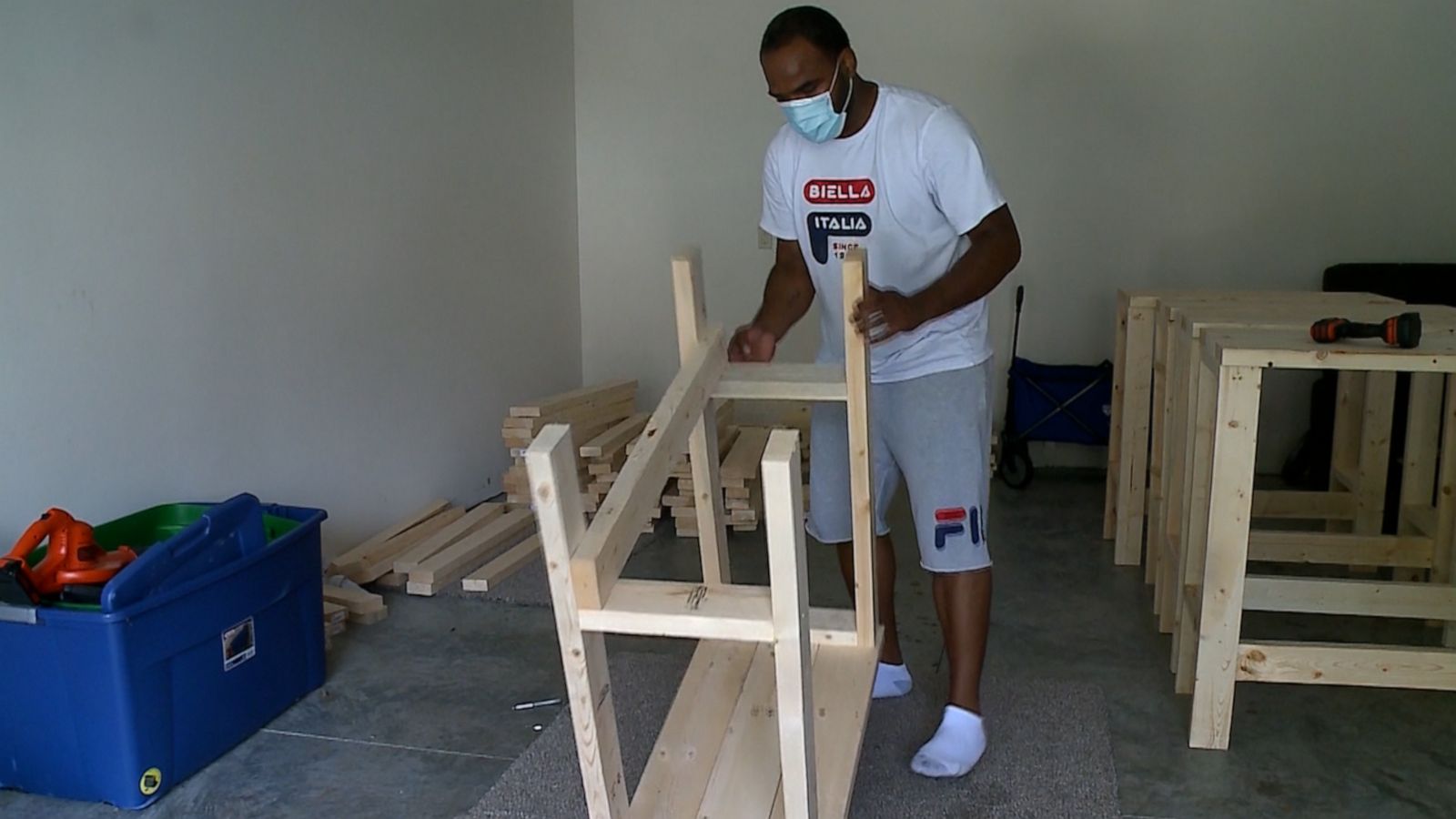 VIDEO: Inspired by the son he lost, dad builds and gives away 150+ desks for kids in need