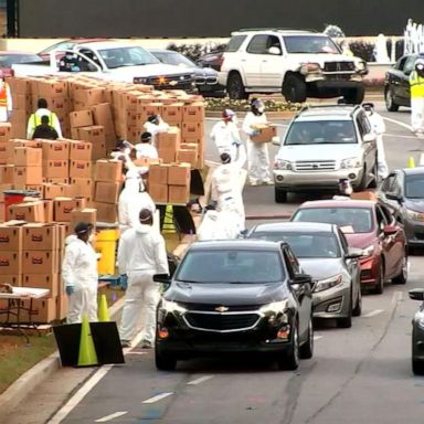 VIDEO: Tyler Perry gives back during Atlanta Thanksgiving food drive