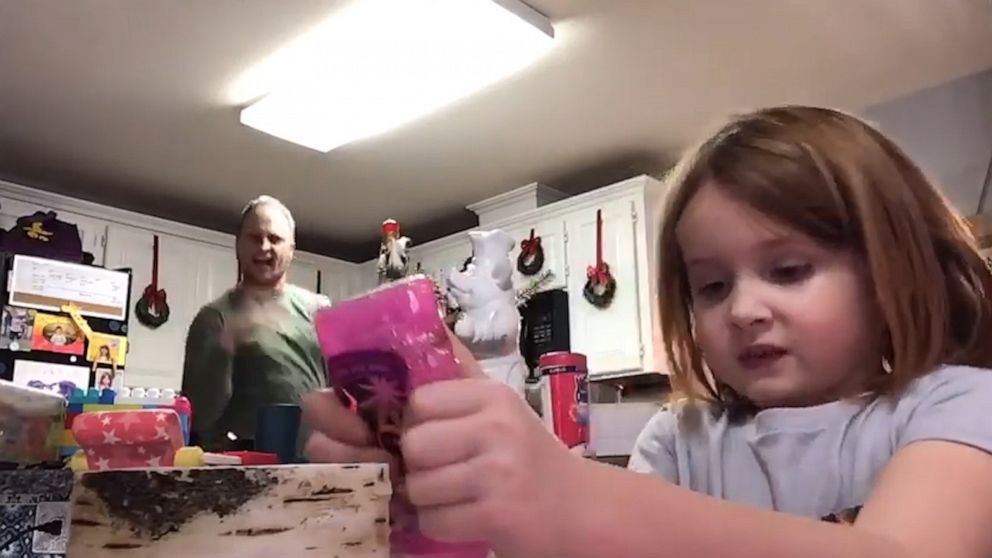VIDEO: Dad hysterically dances as daughter does arts and crafts for virtual school