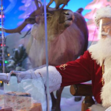 VIDEO: How to safely visit Santa amid the raging COVID-19 pandemic